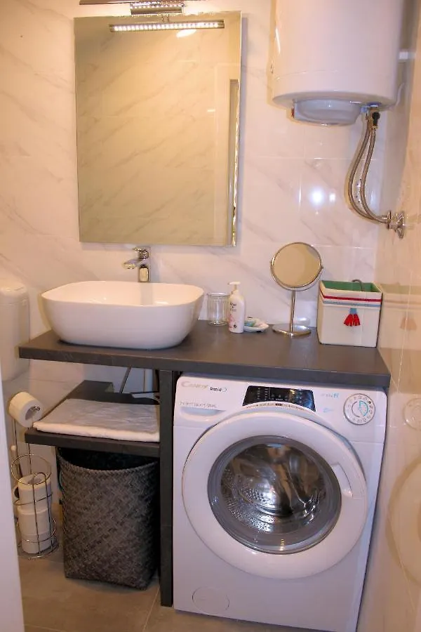 Apartment Studio Olga Novi Vinodolski